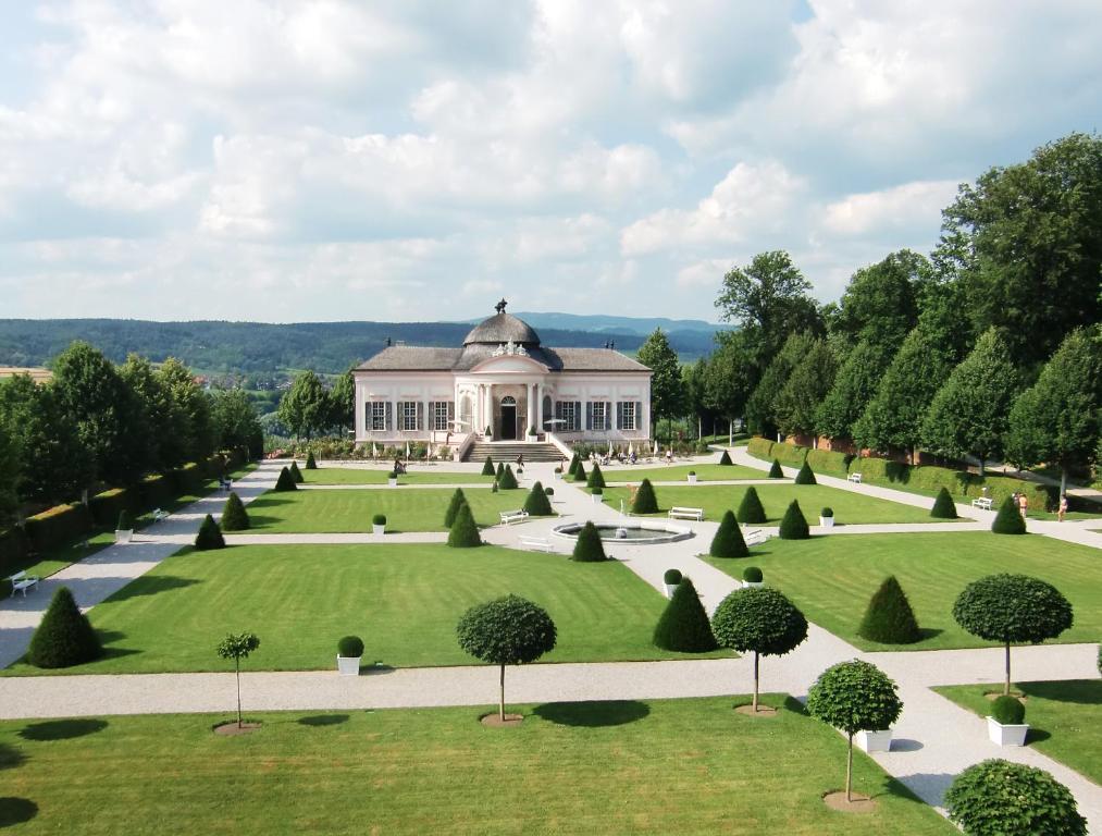 Privatzimmer Und Ferienwohnungen Leeb Persenbeug Bagian luar foto